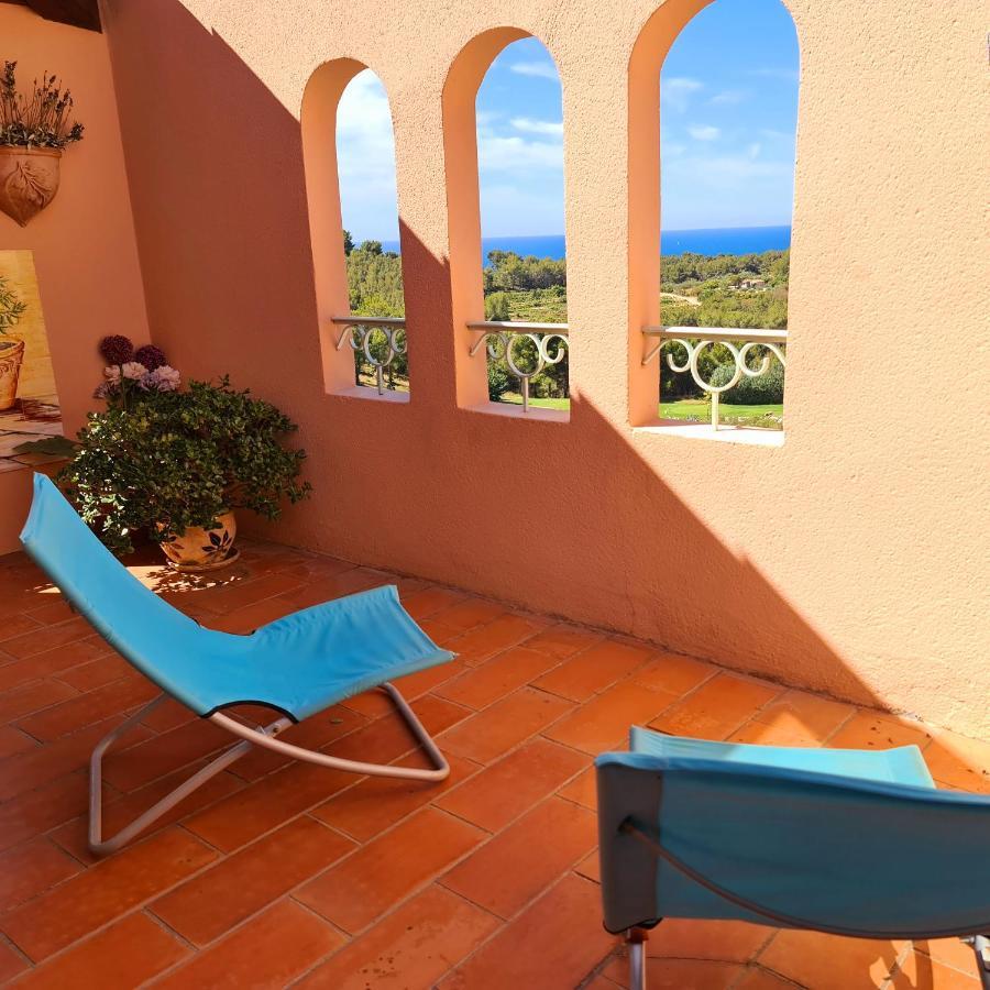 Hameau Des Amandiers - Vue Mer, Golf Et Vignes Διαμέρισμα Saint-Cyr-sur-Mer Εξωτερικό φωτογραφία